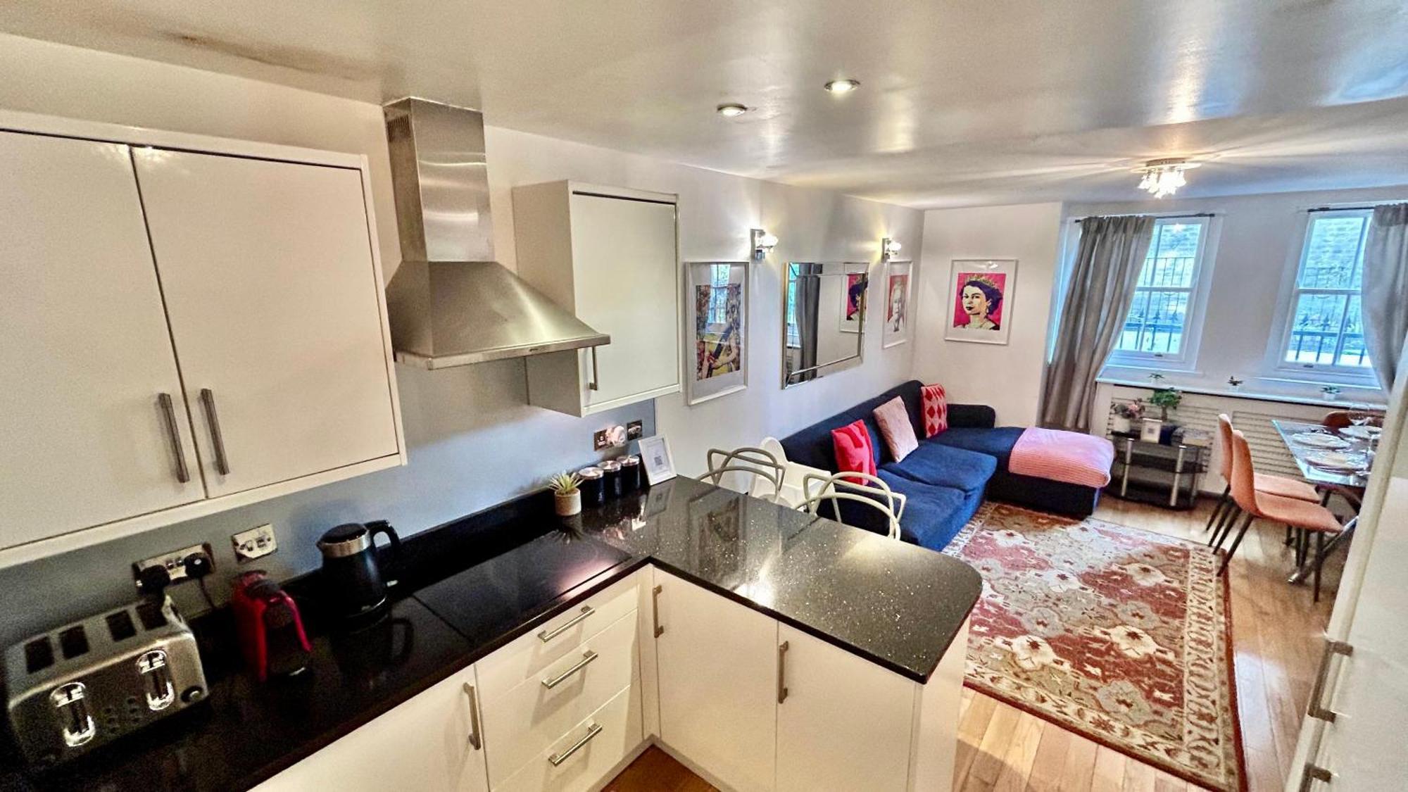 Apartment Detached House With Free Parking In Little Venice Near Paddington Hyde Park London